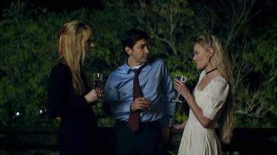 House of Darkness Review: Simp Supper