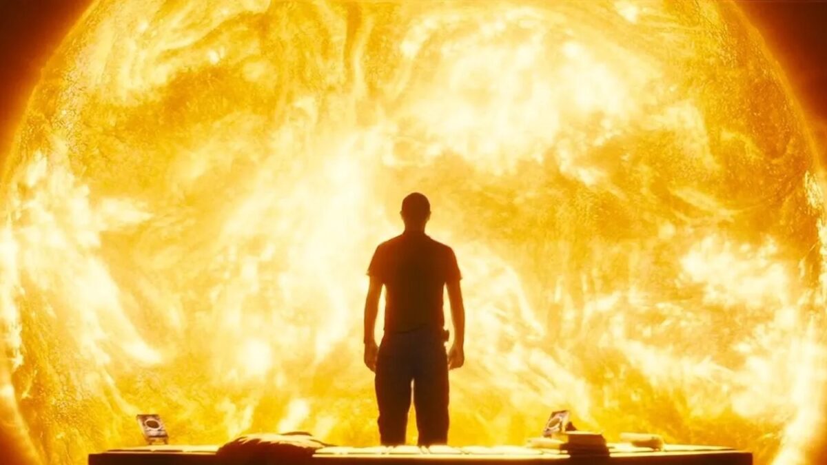 Danny Boyle Reveals SUNSHINE Was Originally Meant to Be a Trilogy — GeekTyrant