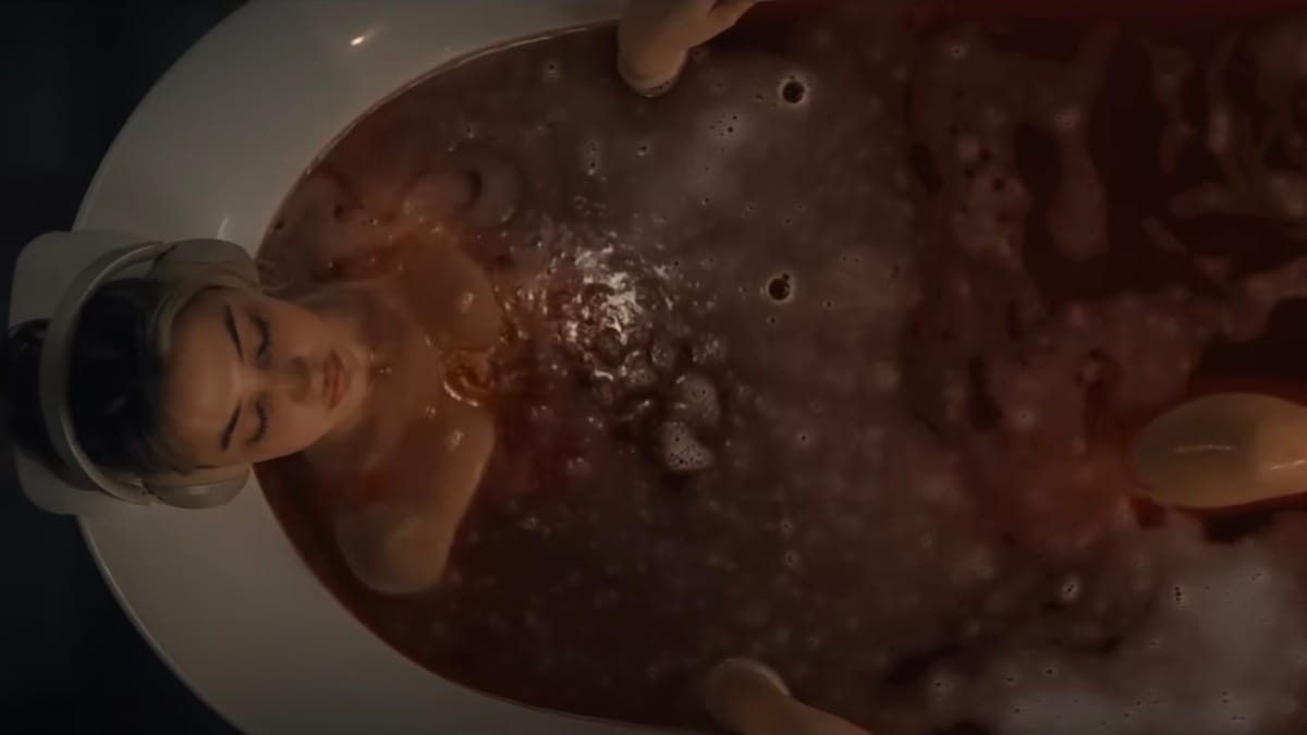 In the I Know What You Did Last Summer Trailer, Chase Sui Wonders Seeks the Jaded Wisdom of Jennifer Love Hewitt (Video)