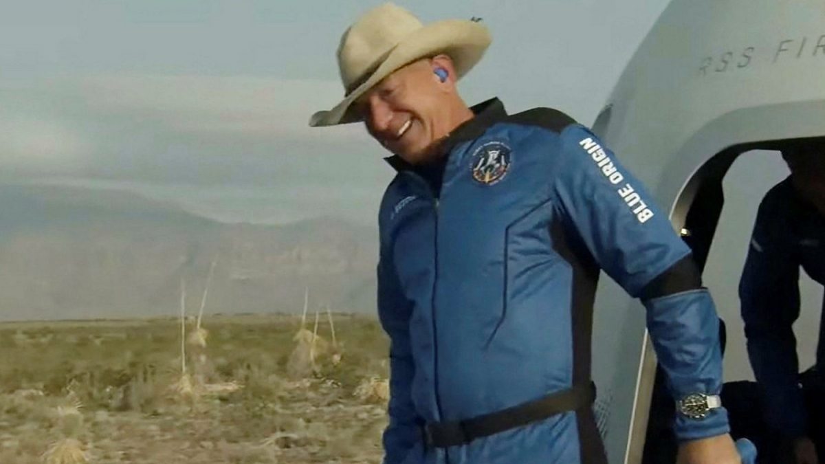 Jeff Bezos Set To Lead The Voice Cast of a New Animated Series BLUE ORIGIN SPACE RANGERS — GeekTyrant