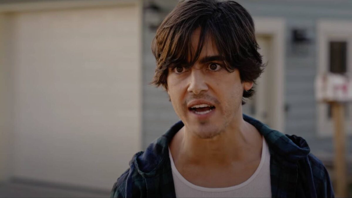 Stellar Characters & Drama Are Undermined By Mean-Spirited Comedy