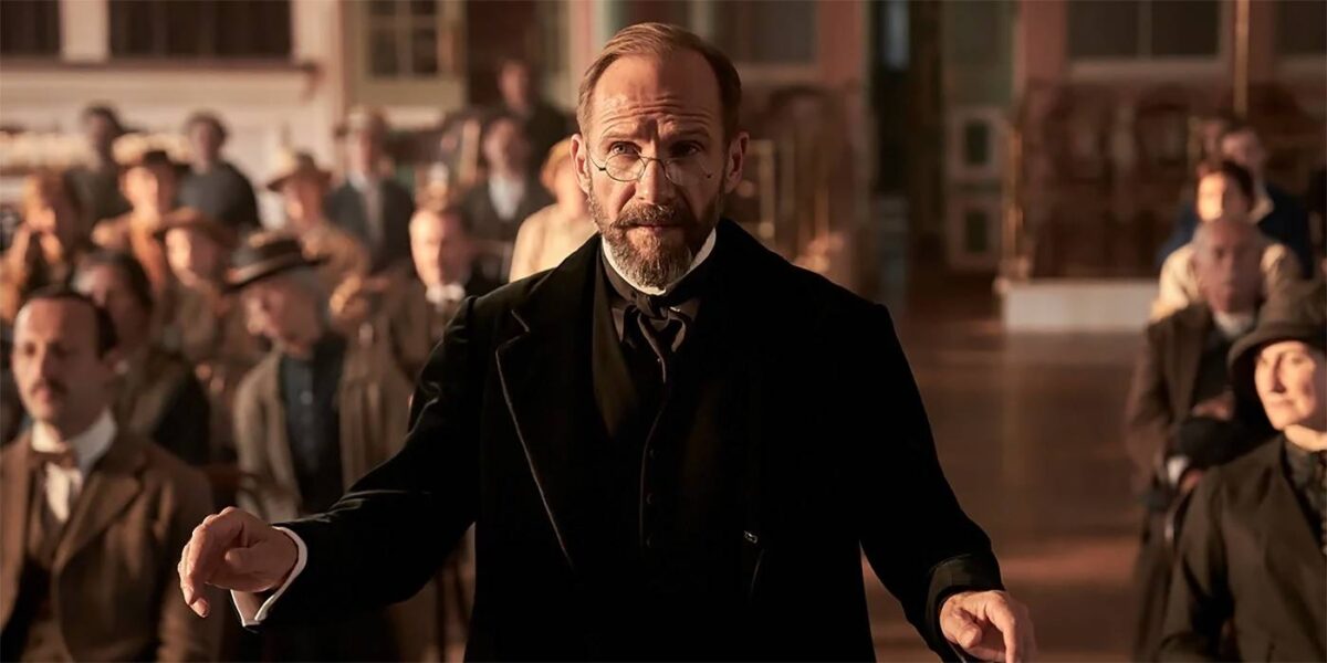 ‘The Choral’ Review: Ralph Fiennes Gives an Amazing Performance in an Uneven WWI Story